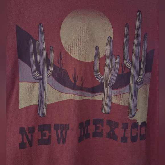 Time And Tru T-shirt - Picture 3 of 5